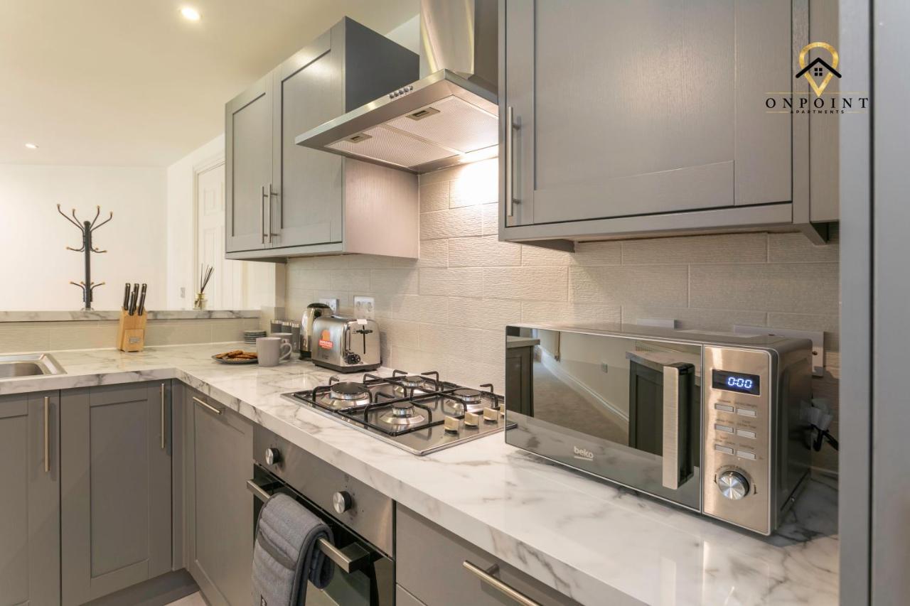 ✰Onpoint -Large 2 Bedroom Apt With Parking!✰ Ноттингем Экстерьер фото